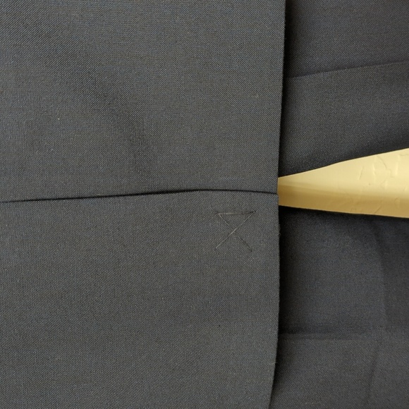 LIKE NEW Cat & Jack Toddler Boy's Navy Two Piece Black & Pants Suit Set Size 4T - Picture 8 of 16